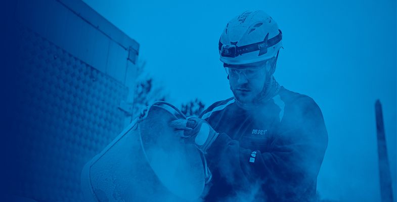 Using dry ice in the maintenance of cable joints