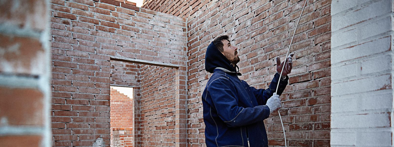 Installer using low voltage cable